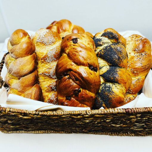 kosher challah in milwaukee hannahs kitchen