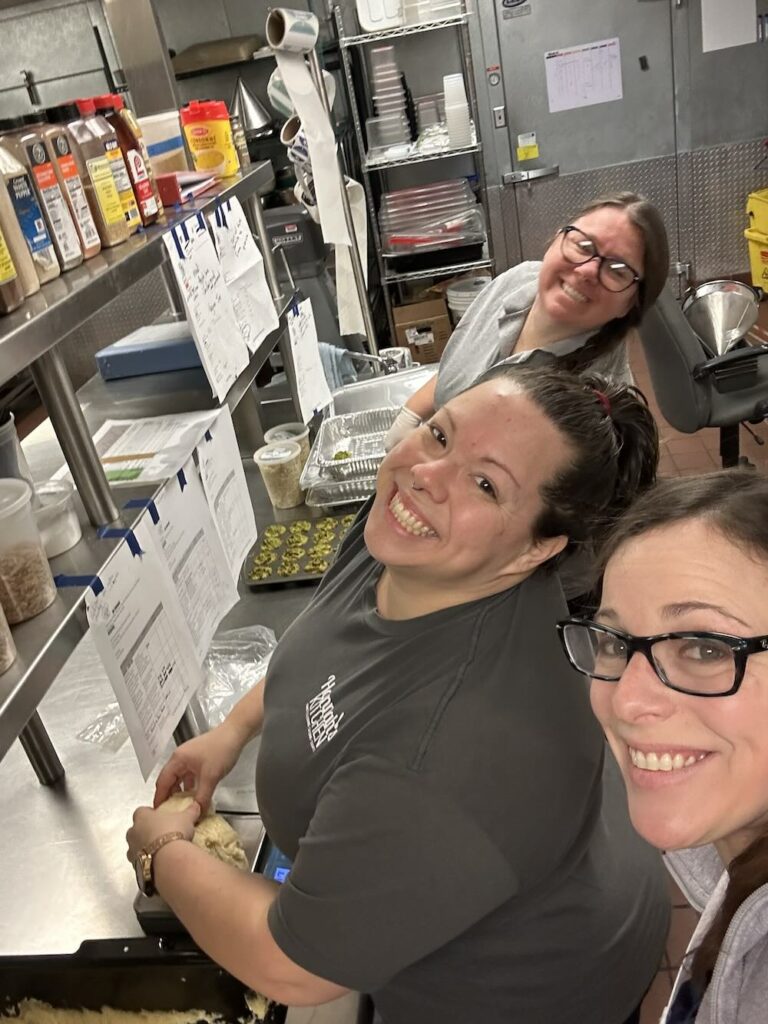 hannahs kitchen mke staff